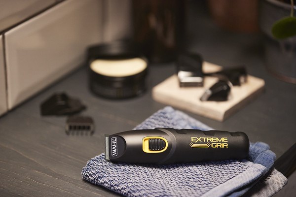 09893-0460 MULTIGROOMER CON-SIN CABLE + RECORTADORA NARIZ, OREJAS Y CEJAS EXTREME GRIP ADVANCED | WAHL - Imagen 17
